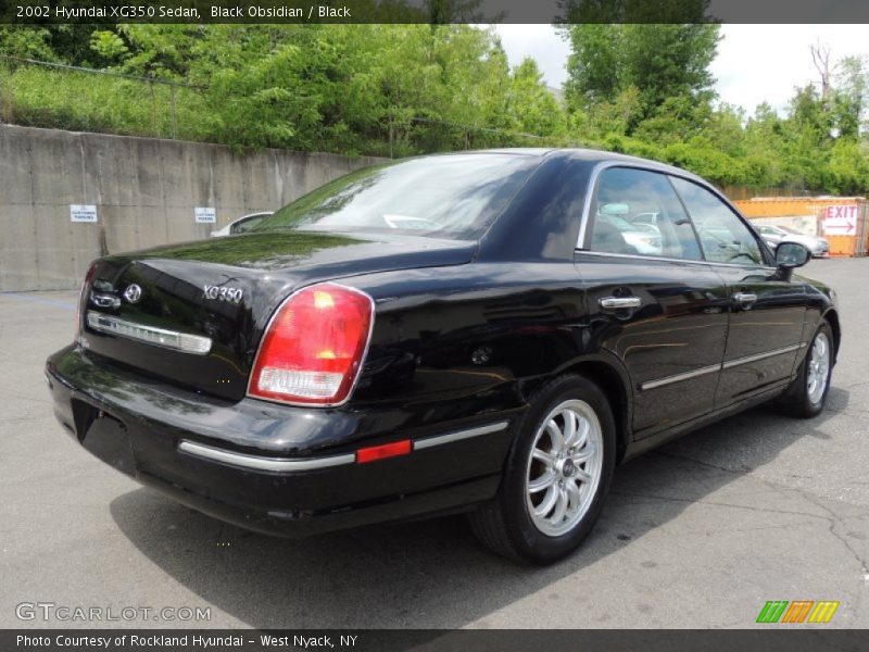 Black Obsidian / Black 2002 Hyundai XG350 Sedan