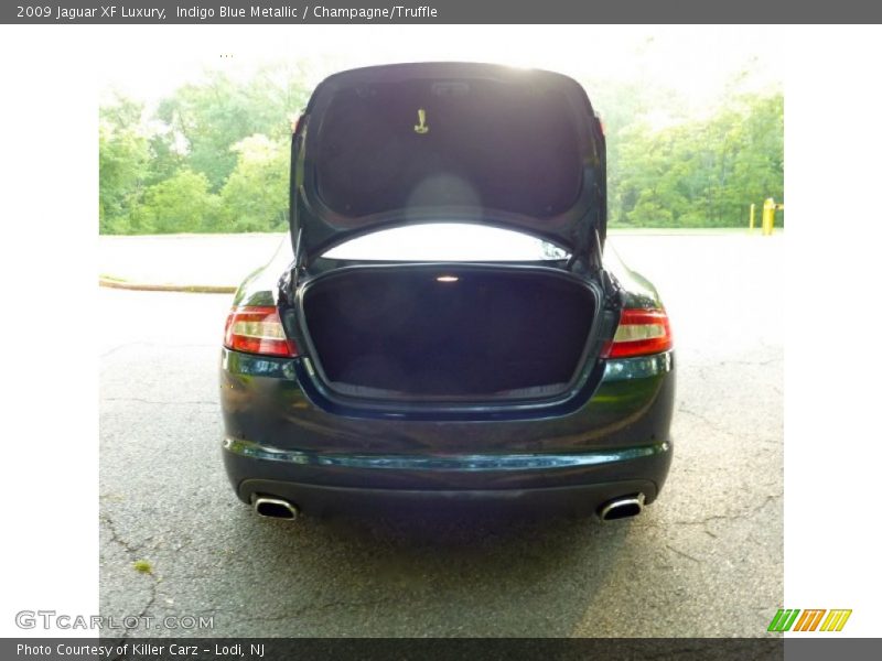 Indigo Blue Metallic / Champagne/Truffle 2009 Jaguar XF Luxury