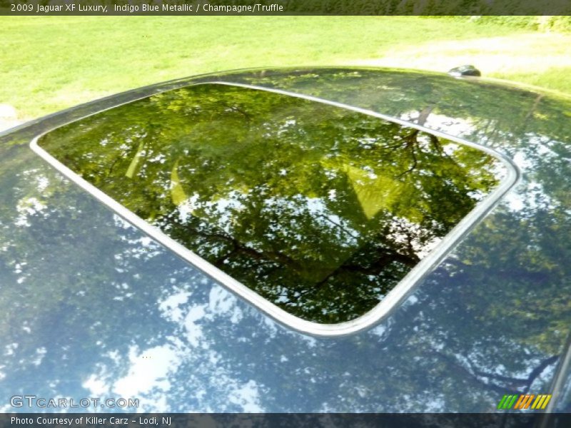 Indigo Blue Metallic / Champagne/Truffle 2009 Jaguar XF Luxury