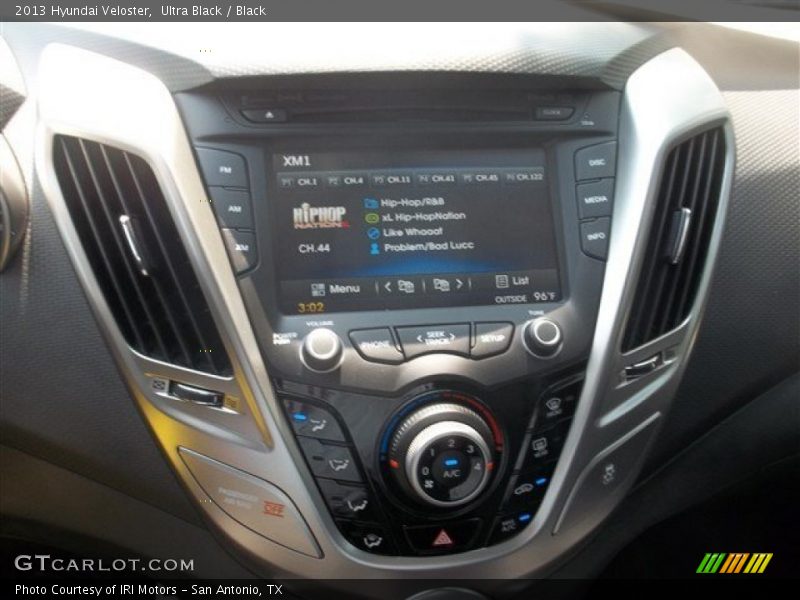 Ultra Black / Black 2013 Hyundai Veloster