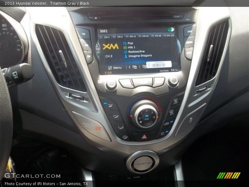 Triathlon Gray / Black 2013 Hyundai Veloster