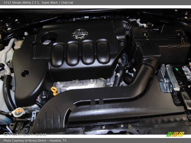 Super Black / Charcoal 2013 Nissan Altima 2.5 S
