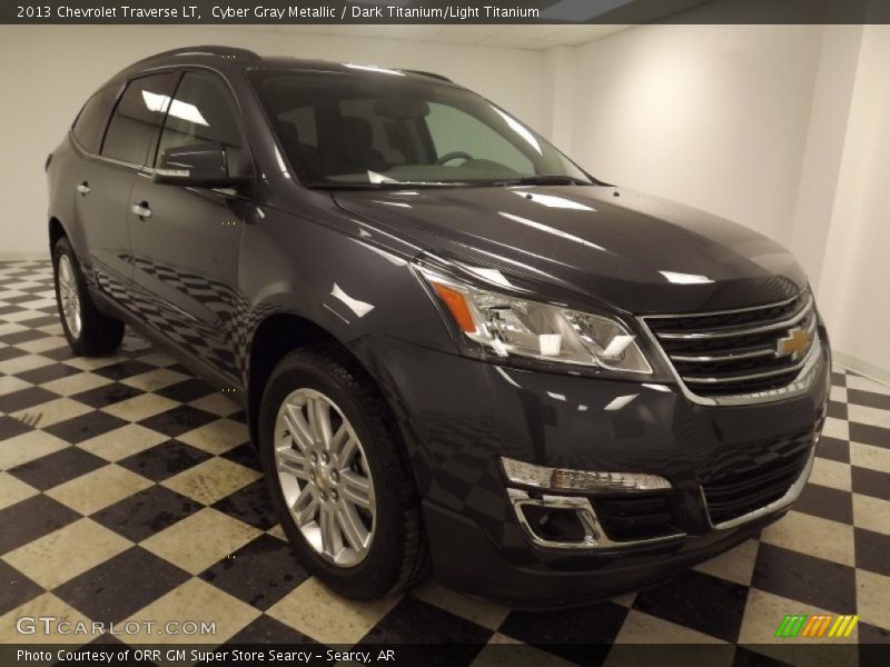 Cyber Gray Metallic / Dark Titanium/Light Titanium 2013 Chevrolet Traverse LT