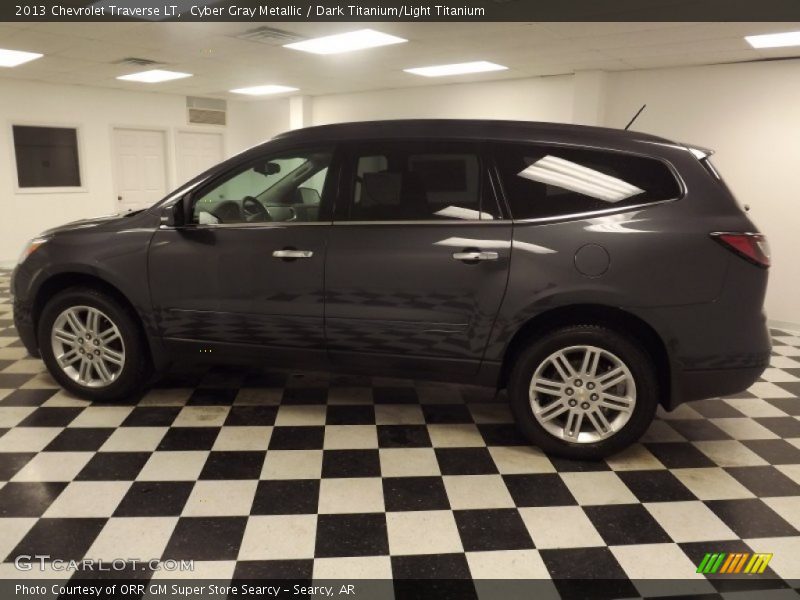 Cyber Gray Metallic / Dark Titanium/Light Titanium 2013 Chevrolet Traverse LT