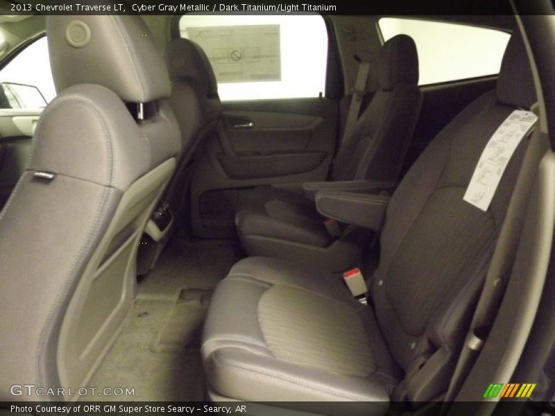 Cyber Gray Metallic / Dark Titanium/Light Titanium 2013 Chevrolet Traverse LT