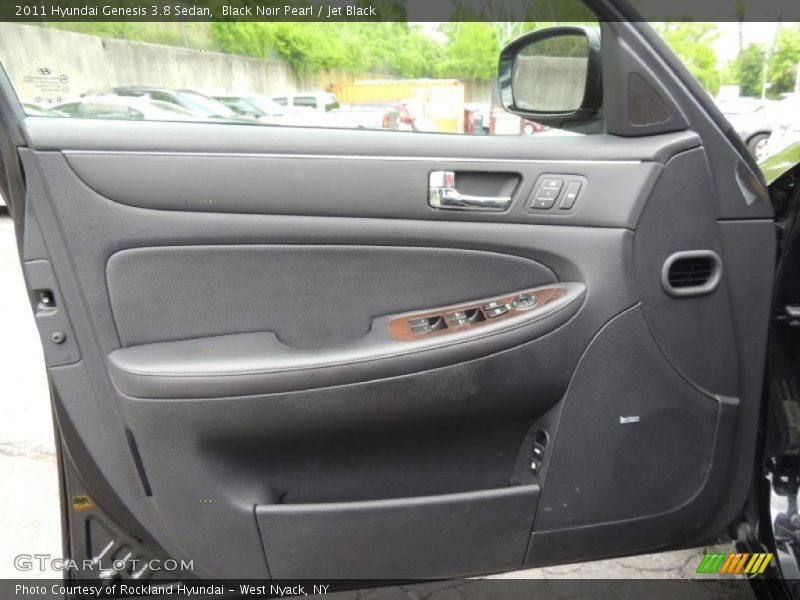 Black Noir Pearl / Jet Black 2011 Hyundai Genesis 3.8 Sedan