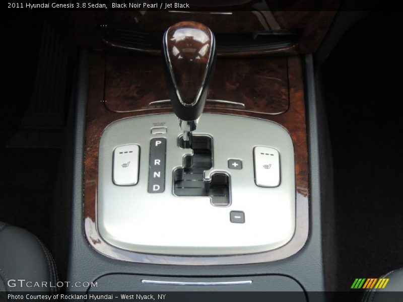 Black Noir Pearl / Jet Black 2011 Hyundai Genesis 3.8 Sedan
