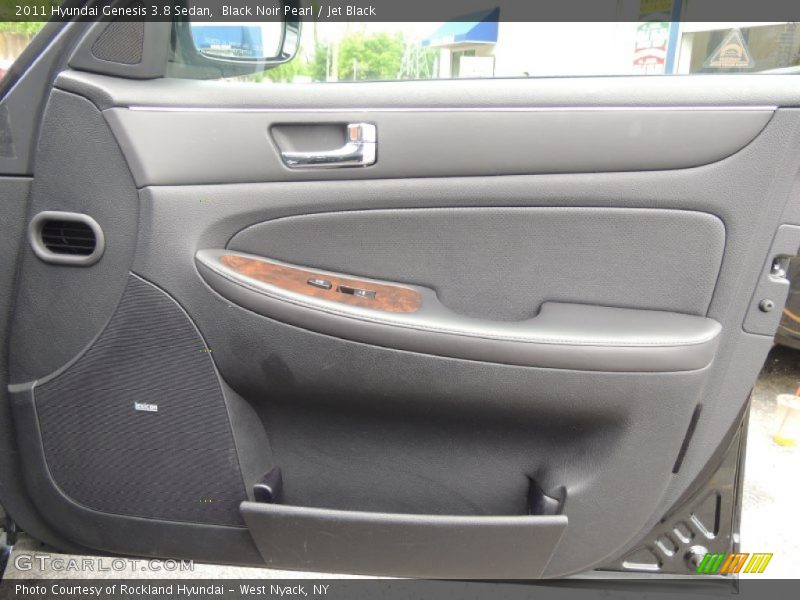 Black Noir Pearl / Jet Black 2011 Hyundai Genesis 3.8 Sedan