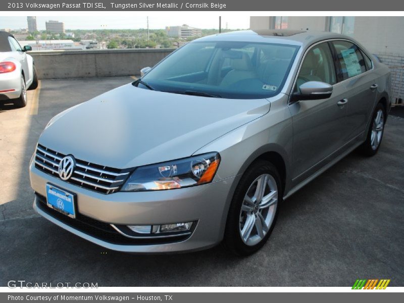 Tungsten Silver Metallic / Cornsilk Beige 2013 Volkswagen Passat TDI SEL