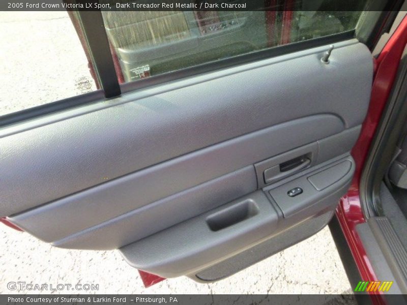 Door Panel of 2005 Crown Victoria LX Sport