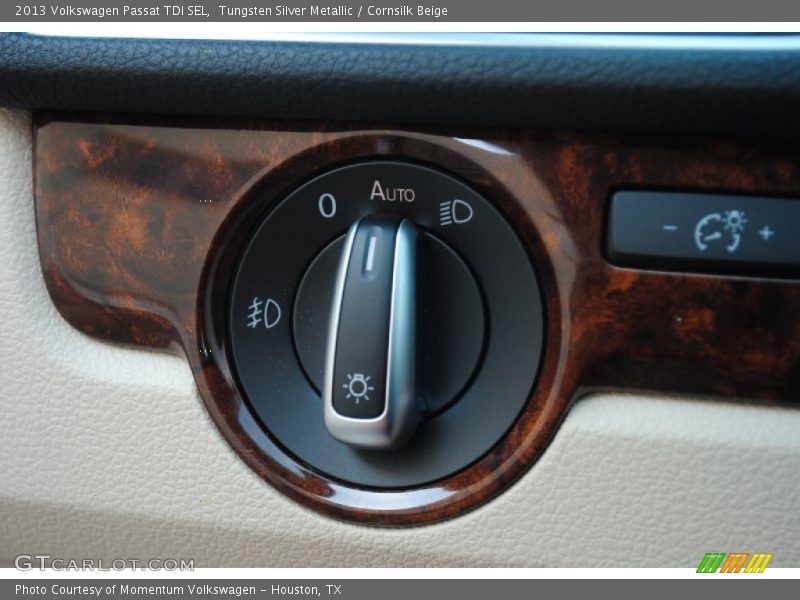 Controls of 2013 Passat TDI SEL