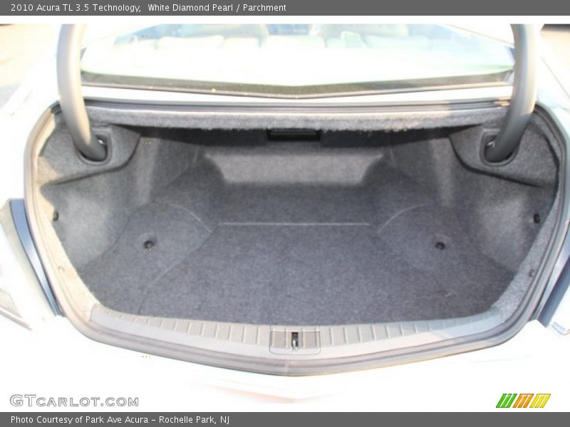 White Diamond Pearl / Parchment 2010 Acura TL 3.5 Technology