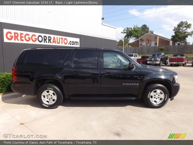 Black / Light Cashmere/Ebony 2007 Chevrolet Suburban 1500 LT