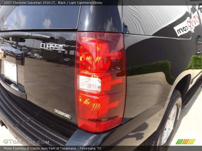 Black / Light Cashmere/Ebony 2007 Chevrolet Suburban 1500 LT