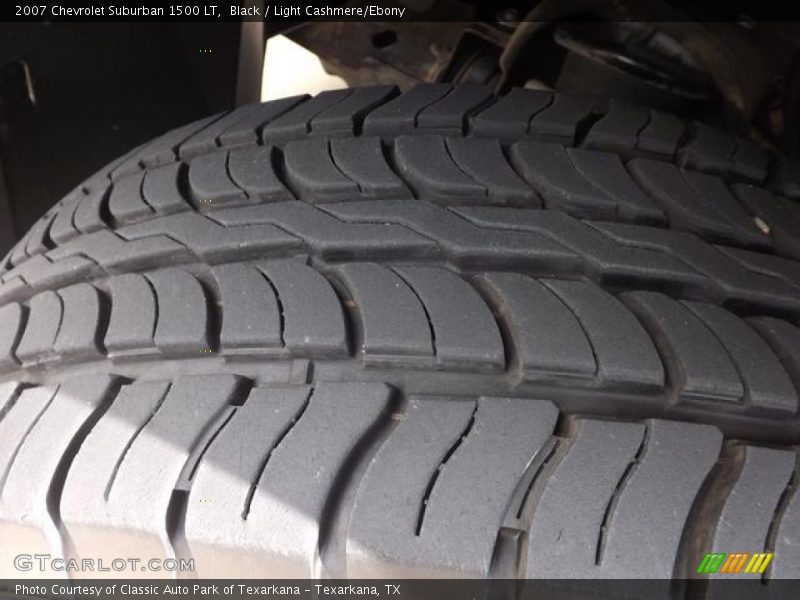 Black / Light Cashmere/Ebony 2007 Chevrolet Suburban 1500 LT