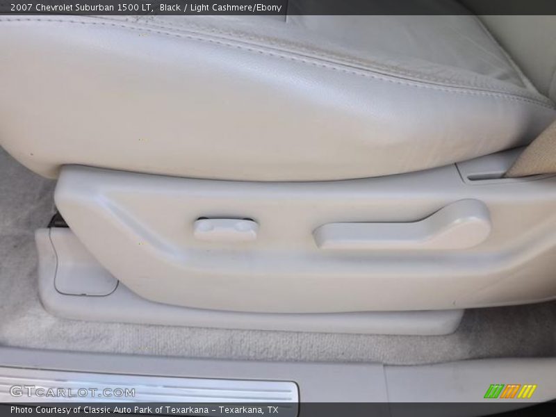Black / Light Cashmere/Ebony 2007 Chevrolet Suburban 1500 LT