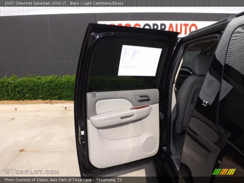 Black / Light Cashmere/Ebony 2007 Chevrolet Suburban 1500 LT