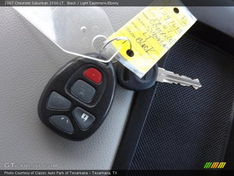Black / Light Cashmere/Ebony 2007 Chevrolet Suburban 1500 LT