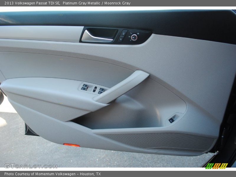 Platinum Gray Metallic / Moonrock Gray 2013 Volkswagen Passat TDI SE