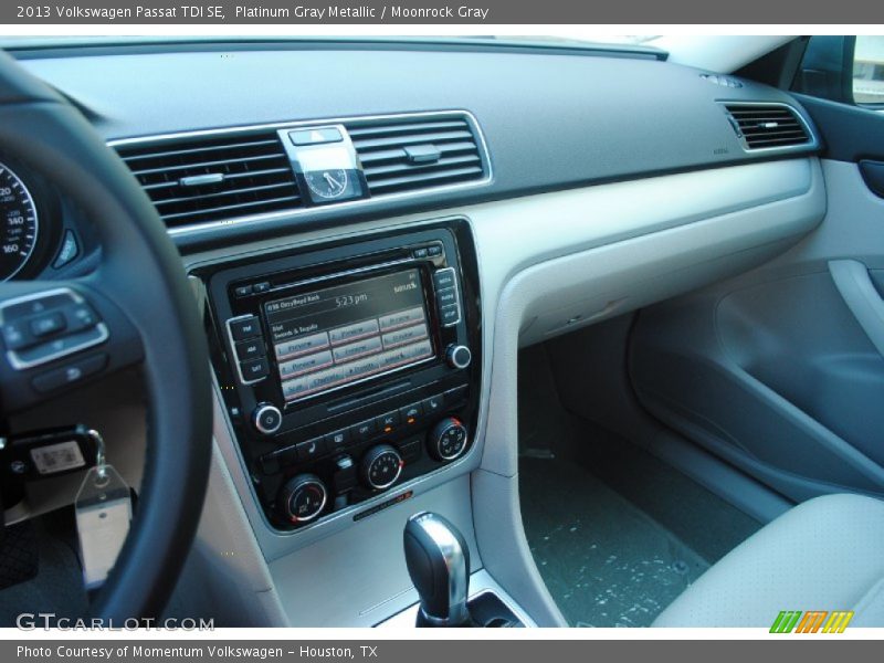 Platinum Gray Metallic / Moonrock Gray 2013 Volkswagen Passat TDI SE