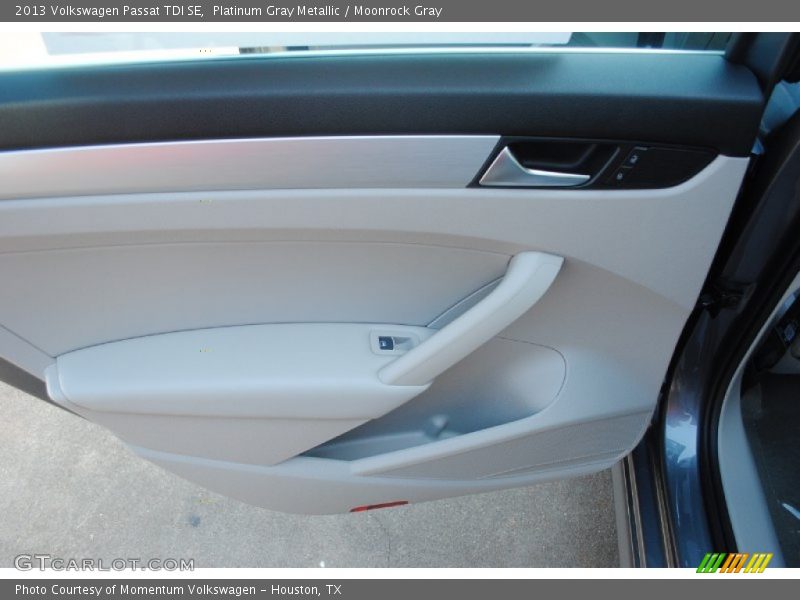 Platinum Gray Metallic / Moonrock Gray 2013 Volkswagen Passat TDI SE