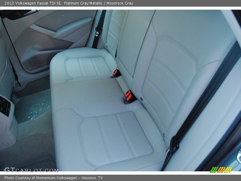 Platinum Gray Metallic / Moonrock Gray 2013 Volkswagen Passat TDI SE