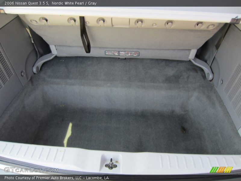 Nordic White Pearl / Gray 2006 Nissan Quest 3.5 S