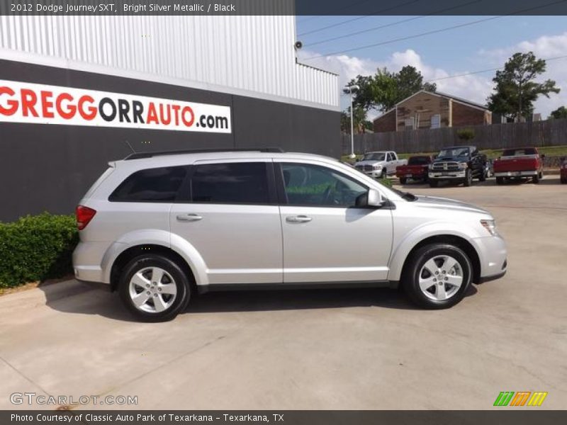 Bright Silver Metallic / Black 2012 Dodge Journey SXT
