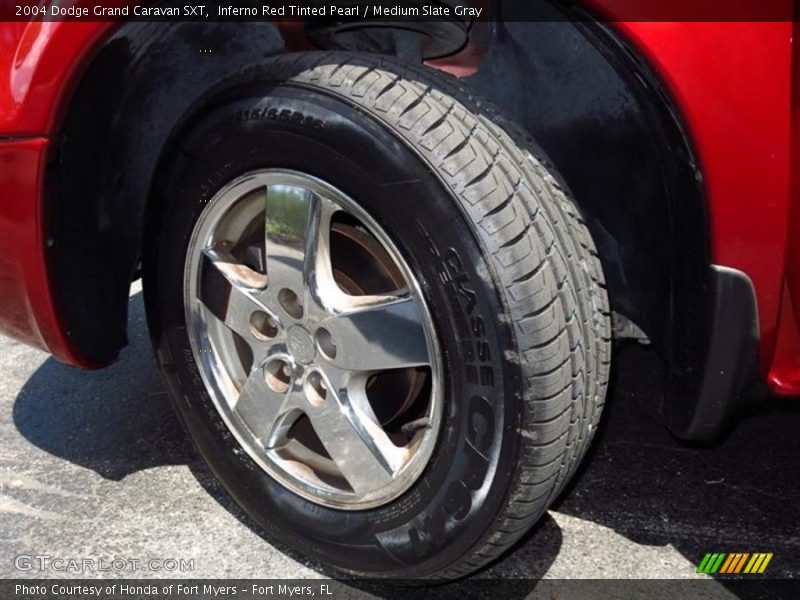  2004 Grand Caravan SXT Wheel