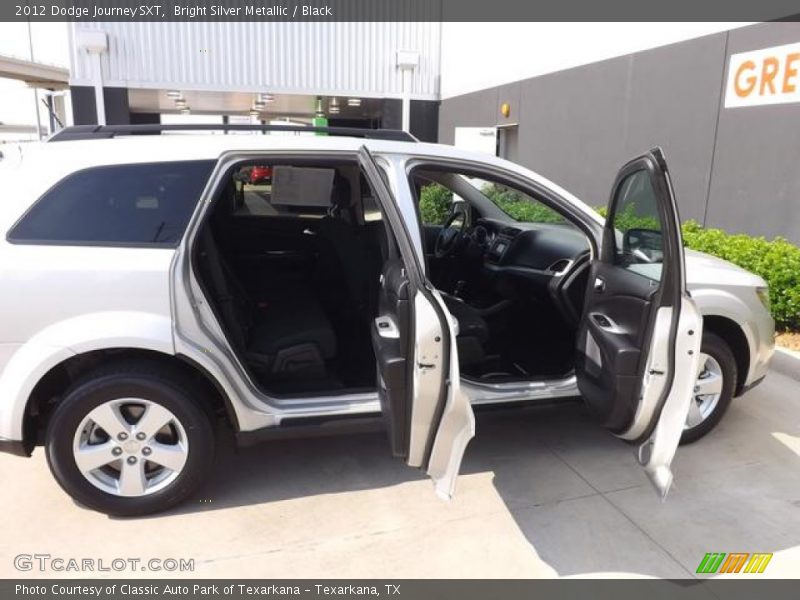 Bright Silver Metallic / Black 2012 Dodge Journey SXT