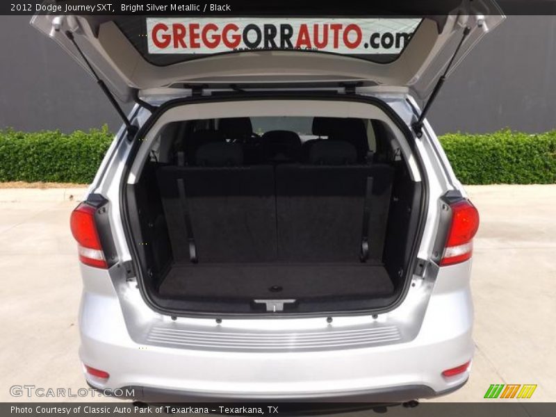 Bright Silver Metallic / Black 2012 Dodge Journey SXT