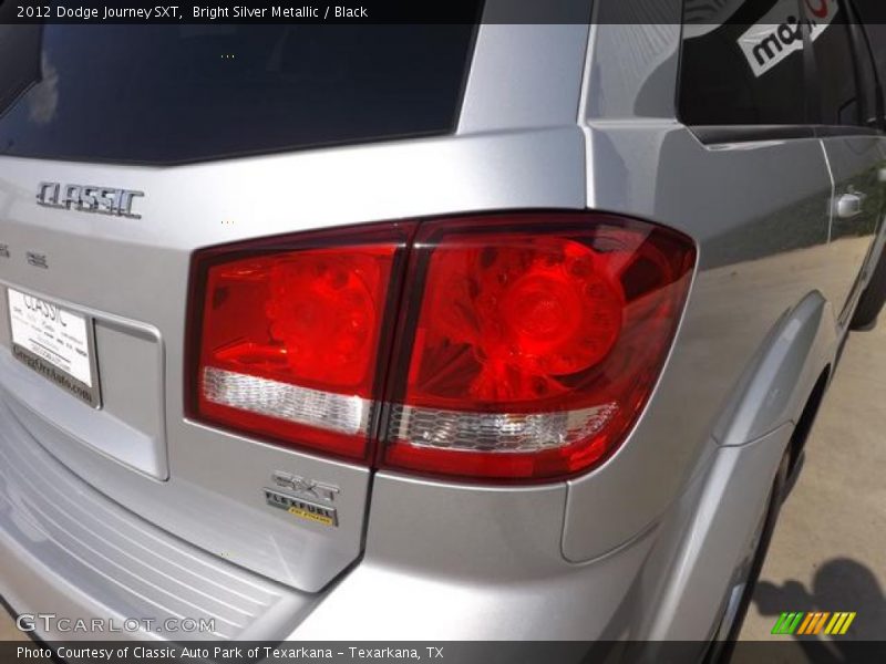 Bright Silver Metallic / Black 2012 Dodge Journey SXT