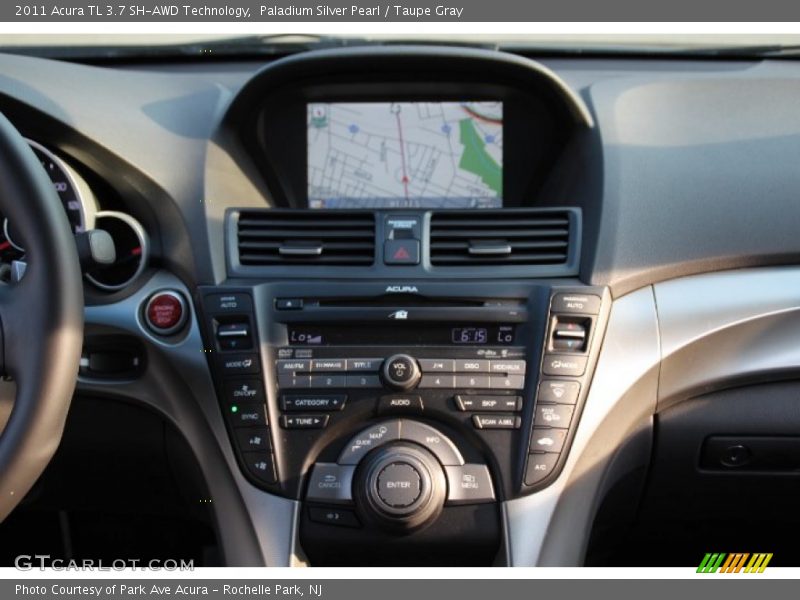 Controls of 2011 TL 3.7 SH-AWD Technology