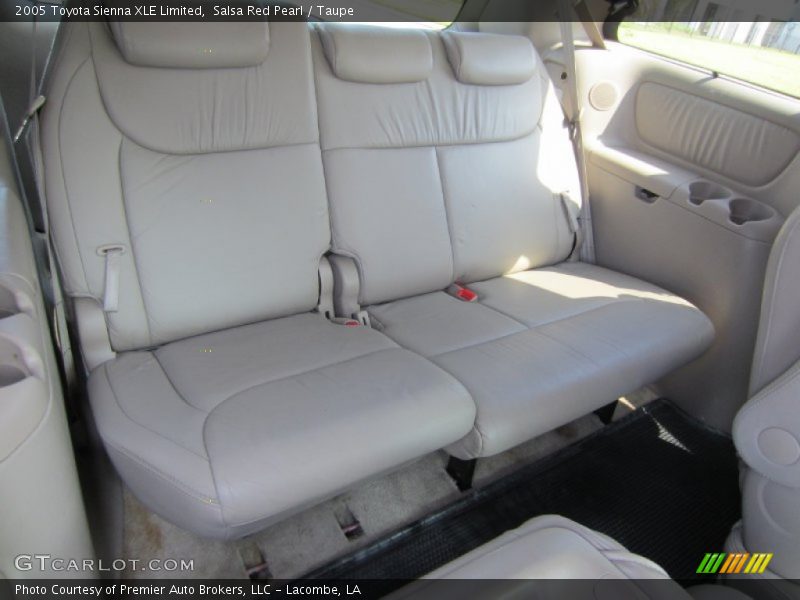 Rear Seat of 2005 Sienna XLE Limited