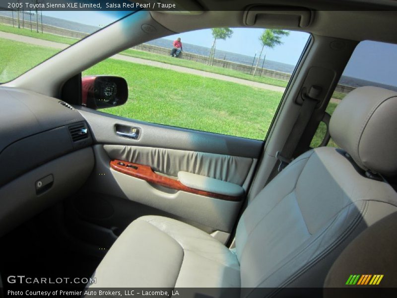 Salsa Red Pearl / Taupe 2005 Toyota Sienna XLE Limited