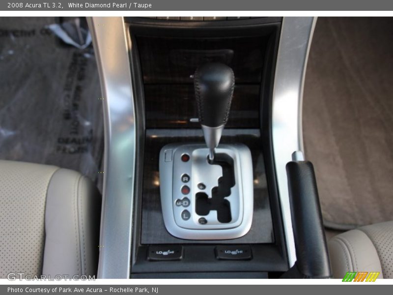 White Diamond Pearl / Taupe 2008 Acura TL 3.2