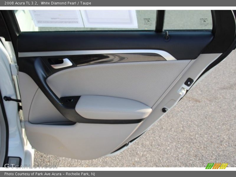 White Diamond Pearl / Taupe 2008 Acura TL 3.2