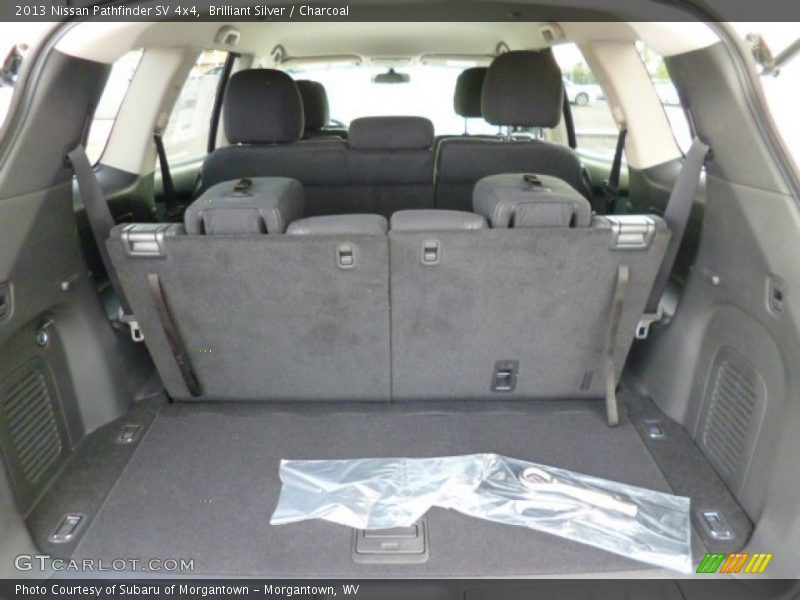 Brilliant Silver / Charcoal 2013 Nissan Pathfinder SV 4x4