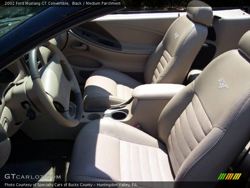 Black / Medium Parchment 2002 Ford Mustang GT Convertible