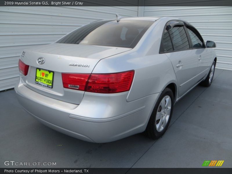 Bright Silver / Gray 2009 Hyundai Sonata GLS