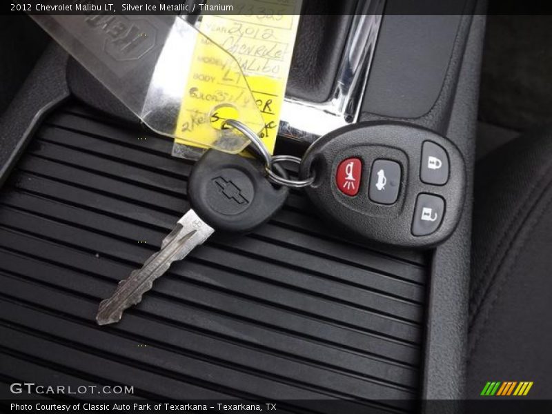 Silver Ice Metallic / Titanium 2012 Chevrolet Malibu LT