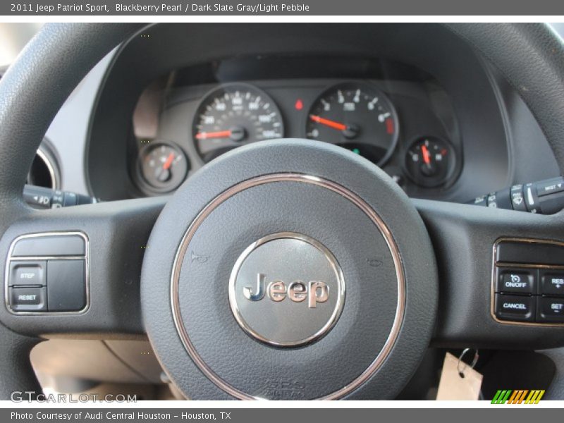 Blackberry Pearl / Dark Slate Gray/Light Pebble 2011 Jeep Patriot Sport