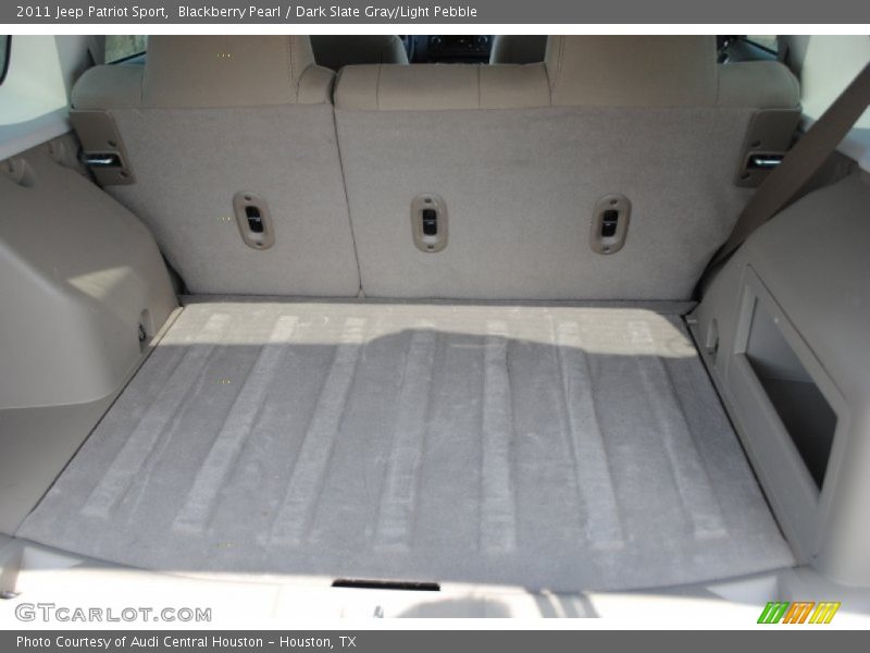 Blackberry Pearl / Dark Slate Gray/Light Pebble 2011 Jeep Patriot Sport