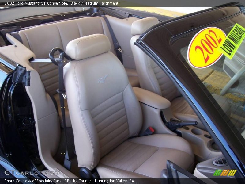 Black / Medium Parchment 2002 Ford Mustang GT Convertible