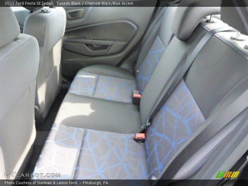 Tuxedo Black / Charcoal Black/Blue Accent 2013 Ford Fiesta SE Sedan