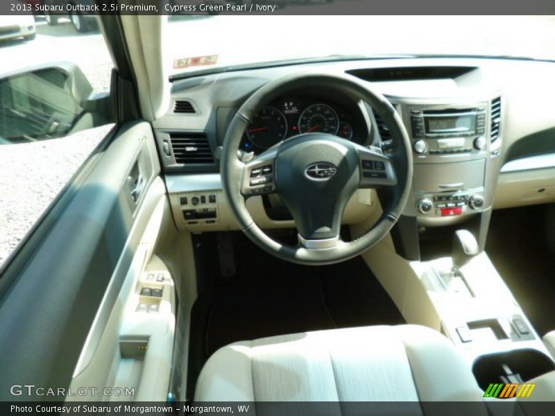 Cypress Green Pearl / Ivory 2013 Subaru Outback 2.5i Premium