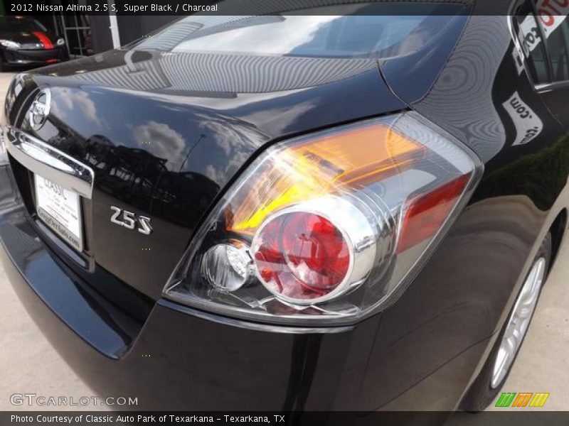 Super Black / Charcoal 2012 Nissan Altima 2.5 S
