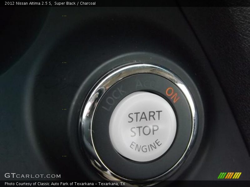 Super Black / Charcoal 2012 Nissan Altima 2.5 S