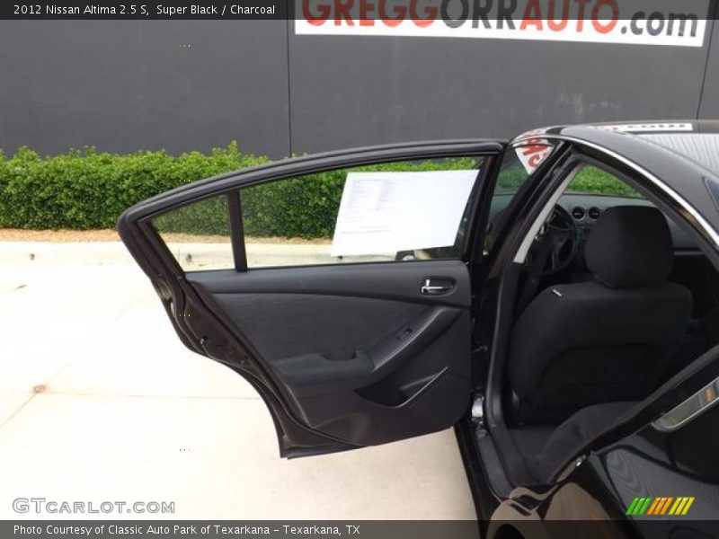 Super Black / Charcoal 2012 Nissan Altima 2.5 S
