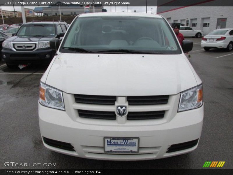 Stone White / Dark Slate Gray/Light Shale 2010 Dodge Grand Caravan SE